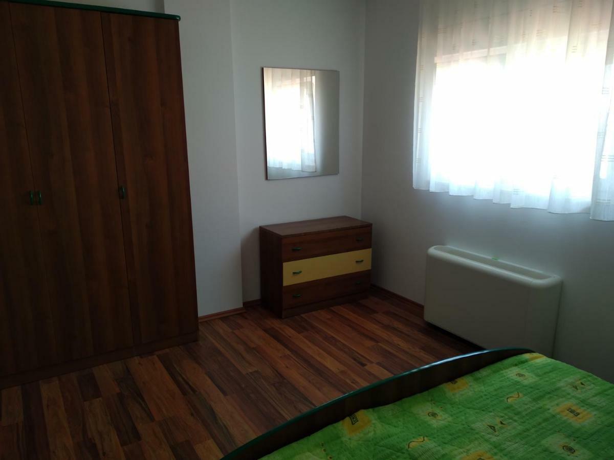 Apartments Palit Rab Town Dış mekan fotoğraf