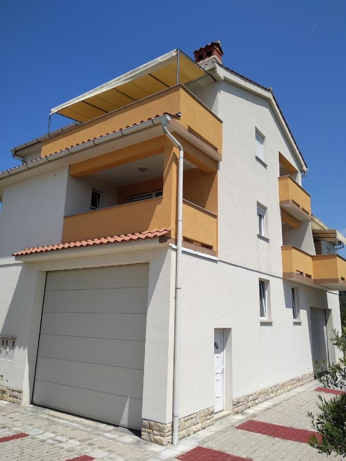 Apartments Palit Rab Town Dış mekan fotoğraf